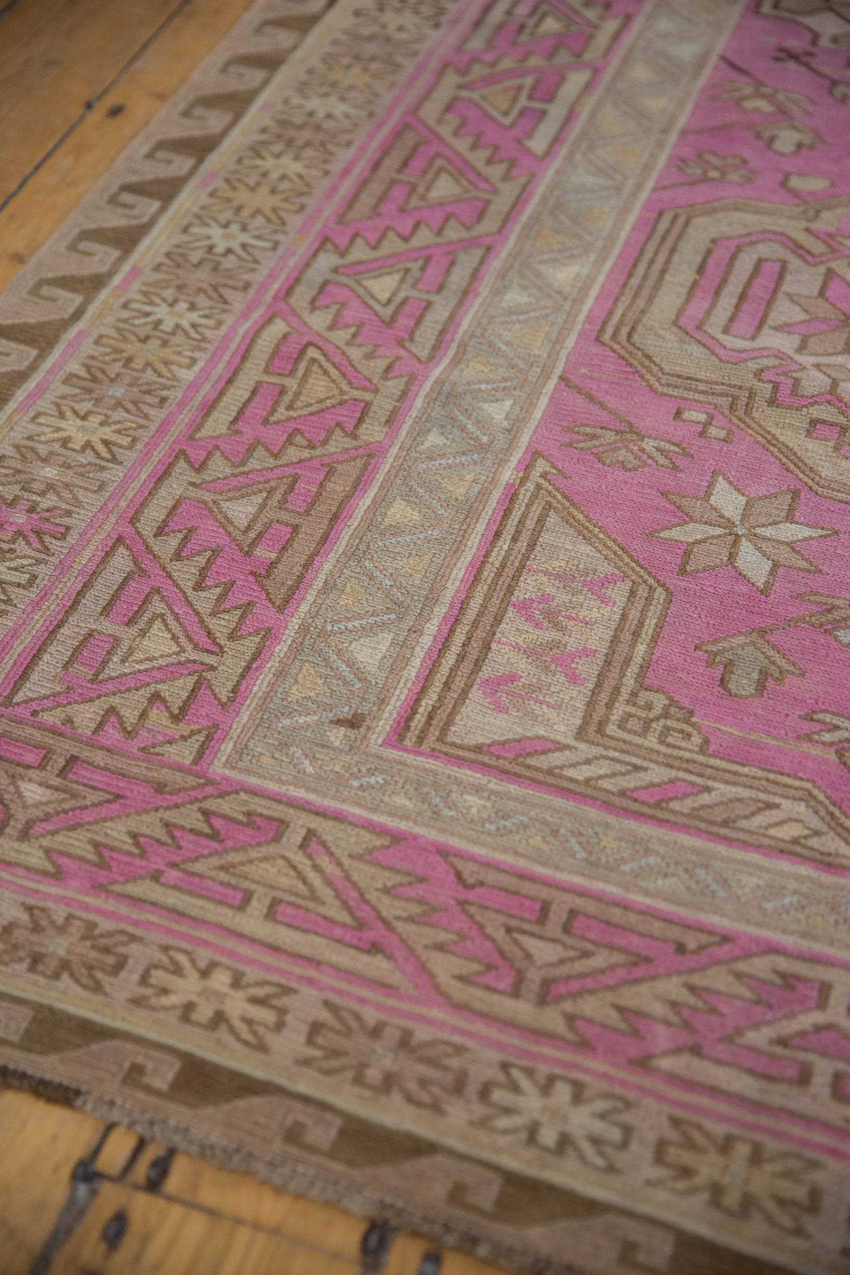 6x11 Vintage Distressed Soumac Carpet
