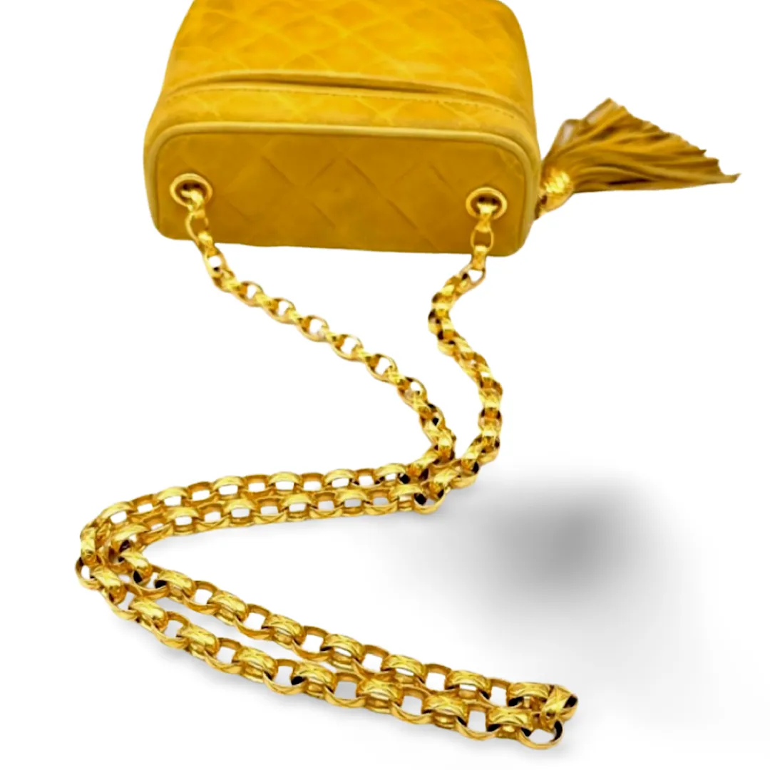 Vintage CHANEL yellow suede leather chain shoulder bag with CC tassel in lunchbox shape. 060910ac1