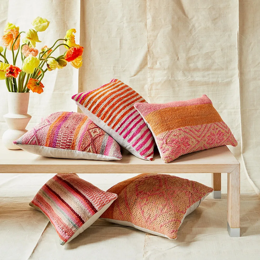 Woven Pillow 33